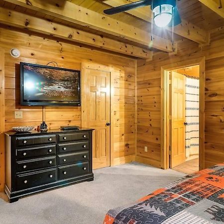 Cabin-N-Smokys! Indoor Resort Pool Views Hot Tub Game Room Sevierville Eksteriør bilde