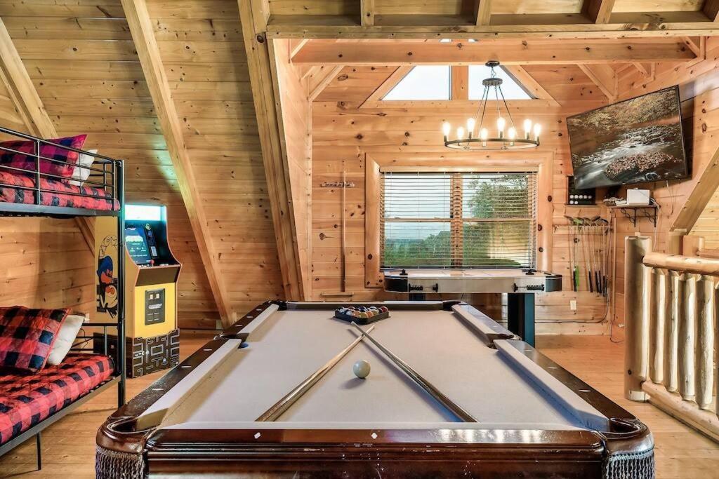 Cabin-N-Smokys! Indoor Resort Pool Views Hot Tub Game Room Sevierville Eksteriør bilde