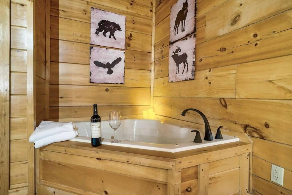 Cabin-N-Smokys! Indoor Resort Pool Views Hot Tub Game Room Sevierville Eksteriør bilde