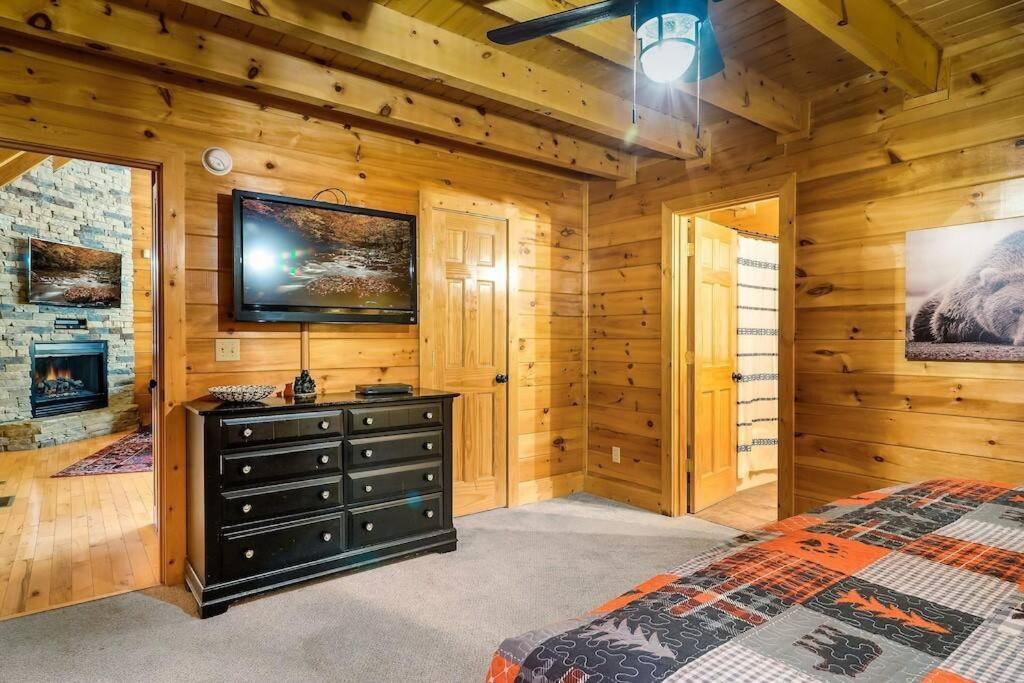 Cabin-N-Smokys! Indoor Resort Pool Views Hot Tub Game Room Sevierville Eksteriør bilde